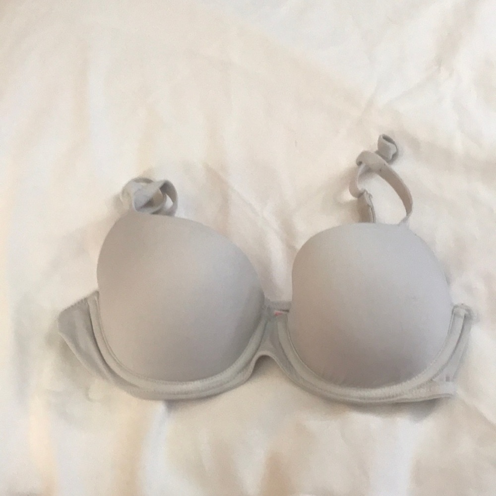 ⚡️FINAL PRICE⚡️ Victoria’s Secret Pink Bra